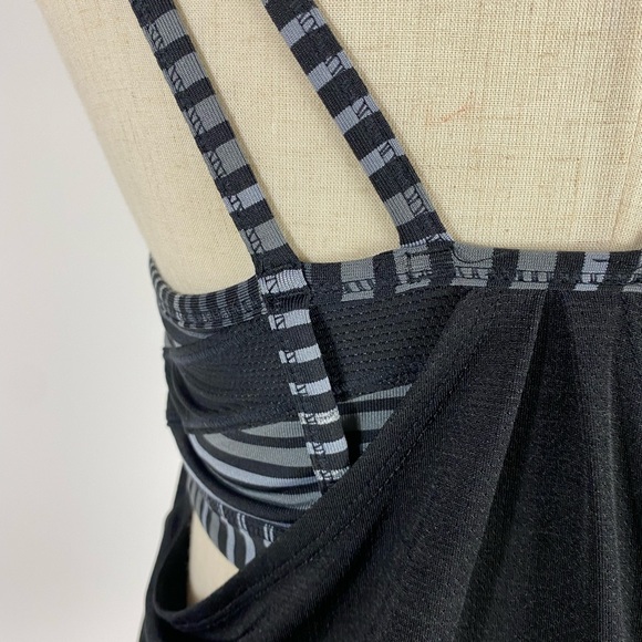 ATHLETA Bra Cut Out Athletic Tank Womens XS - Picture 3 of 7